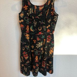 Folter Tattoo Flash Dress